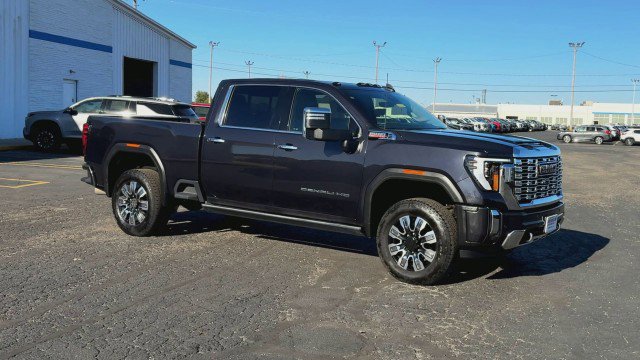 Certified 2024 GMC Sierra 2500 Denali w/ Denali Reserve Package image 2