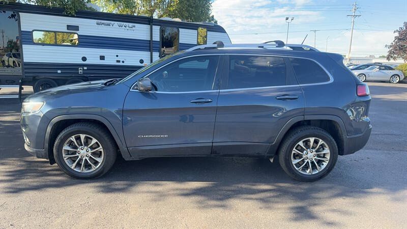 Used 2021 Jeep Cherokee Latitude Lux FWD image 5
