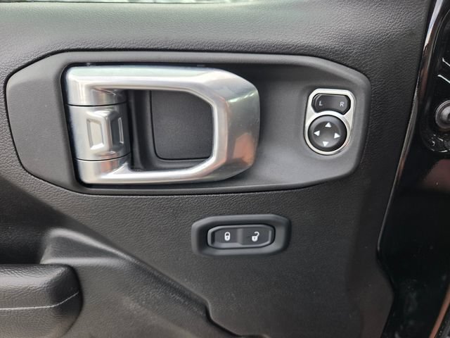 Used 2024 Jeep Gladiator Sport AWD/4WD image 21