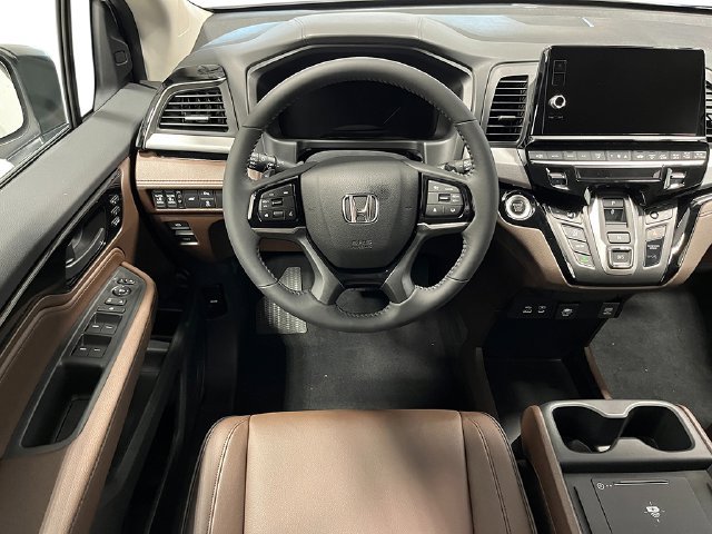 New 2027 Honda Odyssey Touring image 27