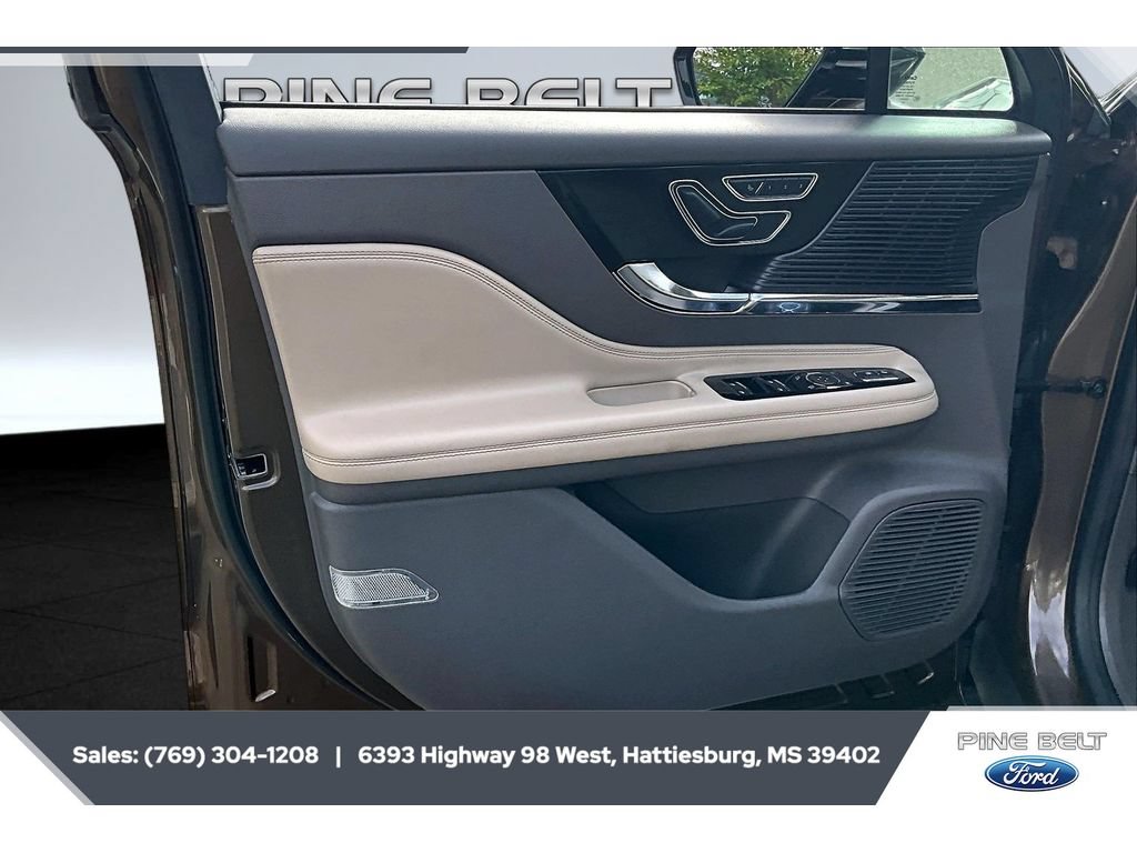 Used 2022 Lincoln Corsair FWD image 18