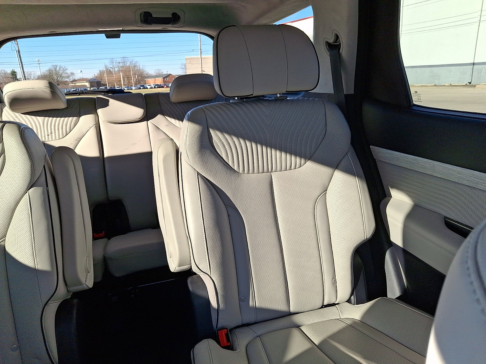 Used 2024 Hyundai Palisade Calligraphy image 20