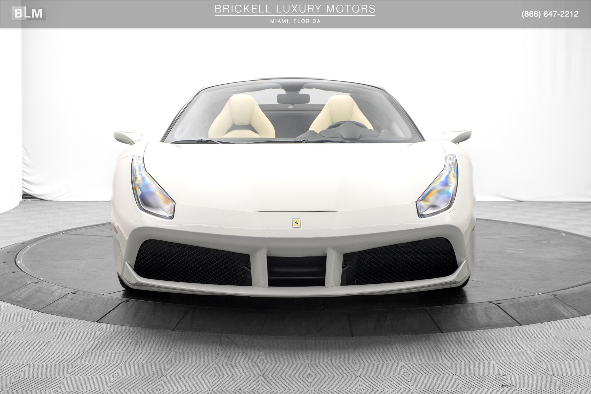 Used 2018 Ferrari 488 Spider RWD image 8
