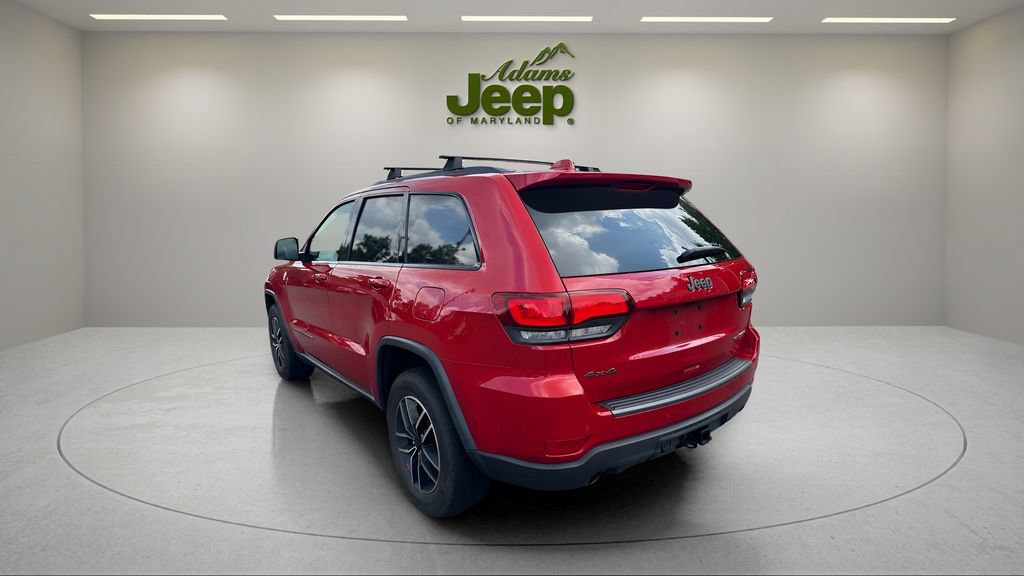 Used 2020 Jeep Grand Cherokee Trailhawk AWD/4WD image 8