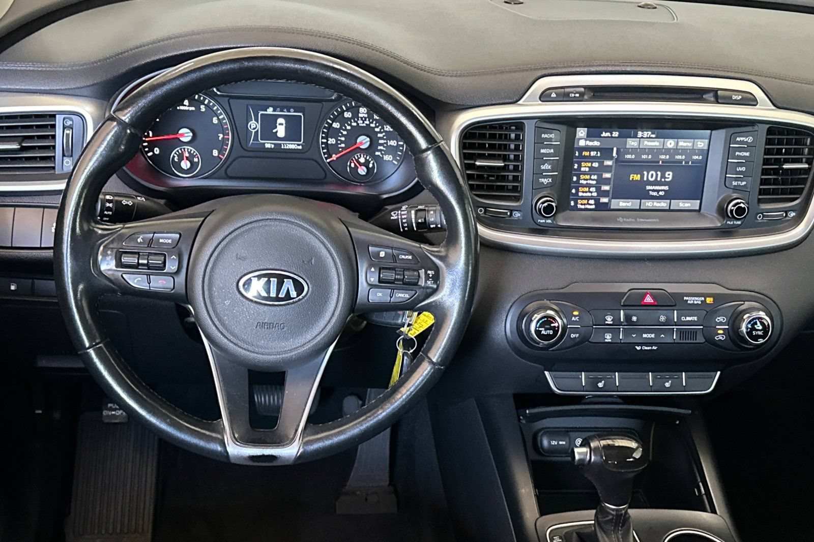 Used 2017 Kia Sorento FWD w/ LX Convenience Package image 15