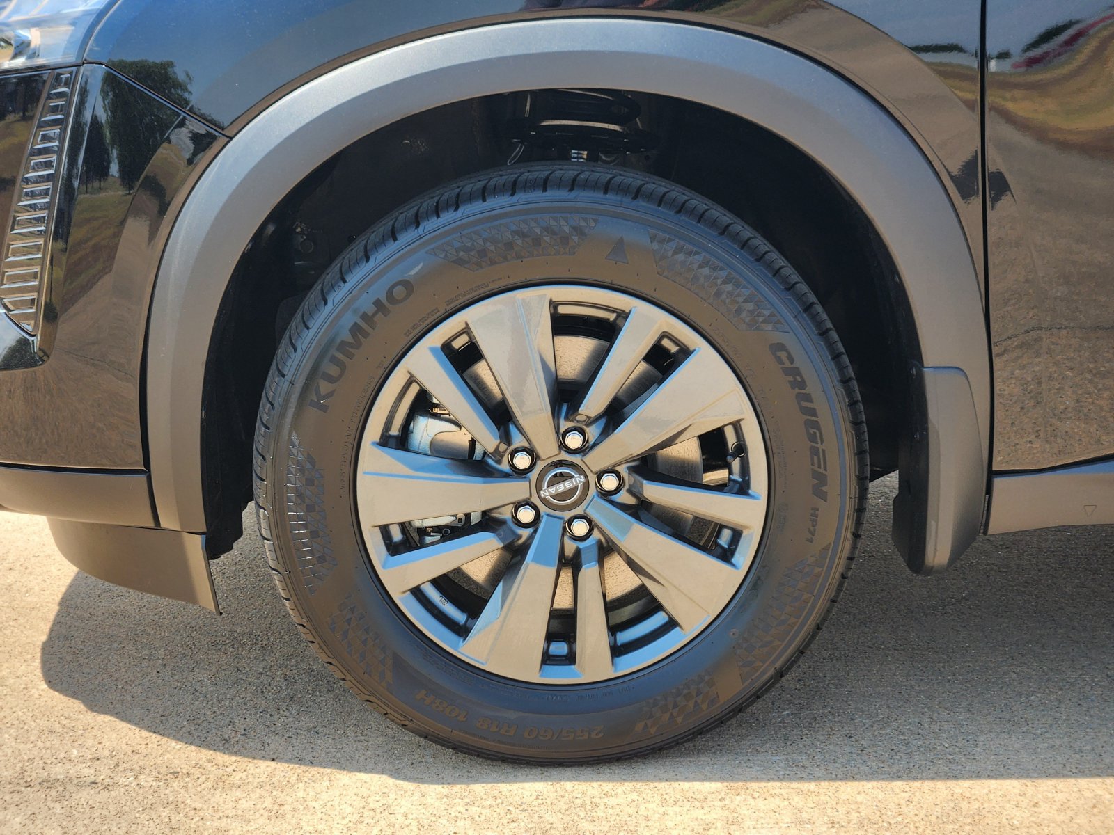 New 2026 Nissan Pathfinder SV FWD image 11