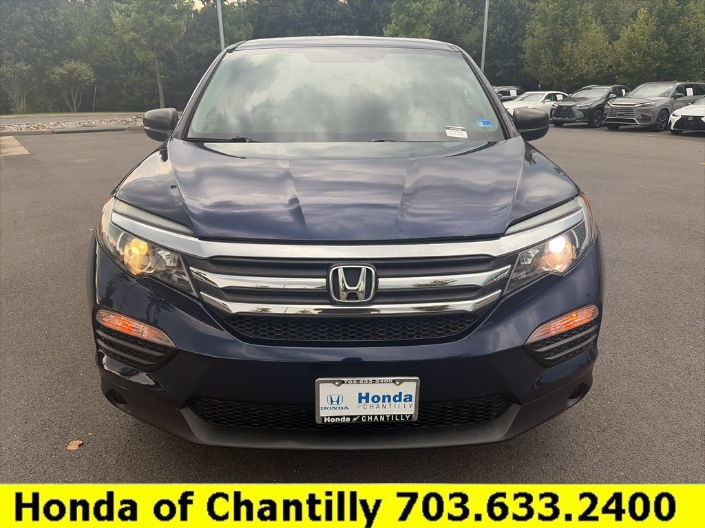 Used 2016 Honda Pilot LX image 2