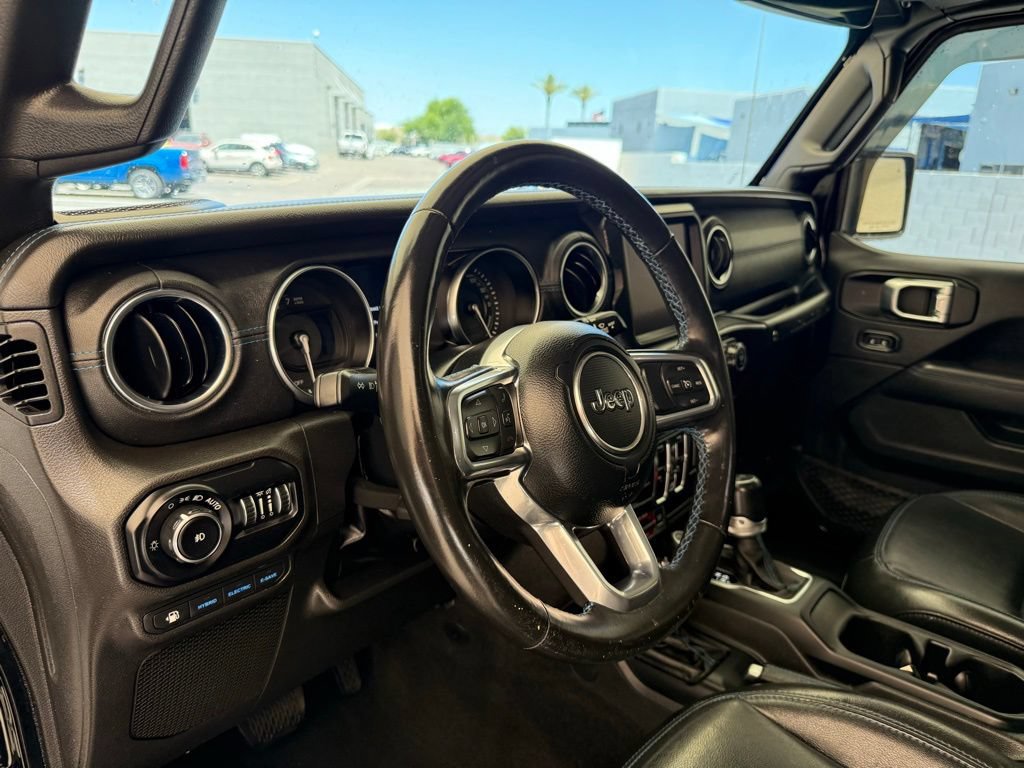 Used 2022 Jeep Wrangler Unlimited Rubicon 4xe w/ Cold Weather Group AWD/4WD image 29
