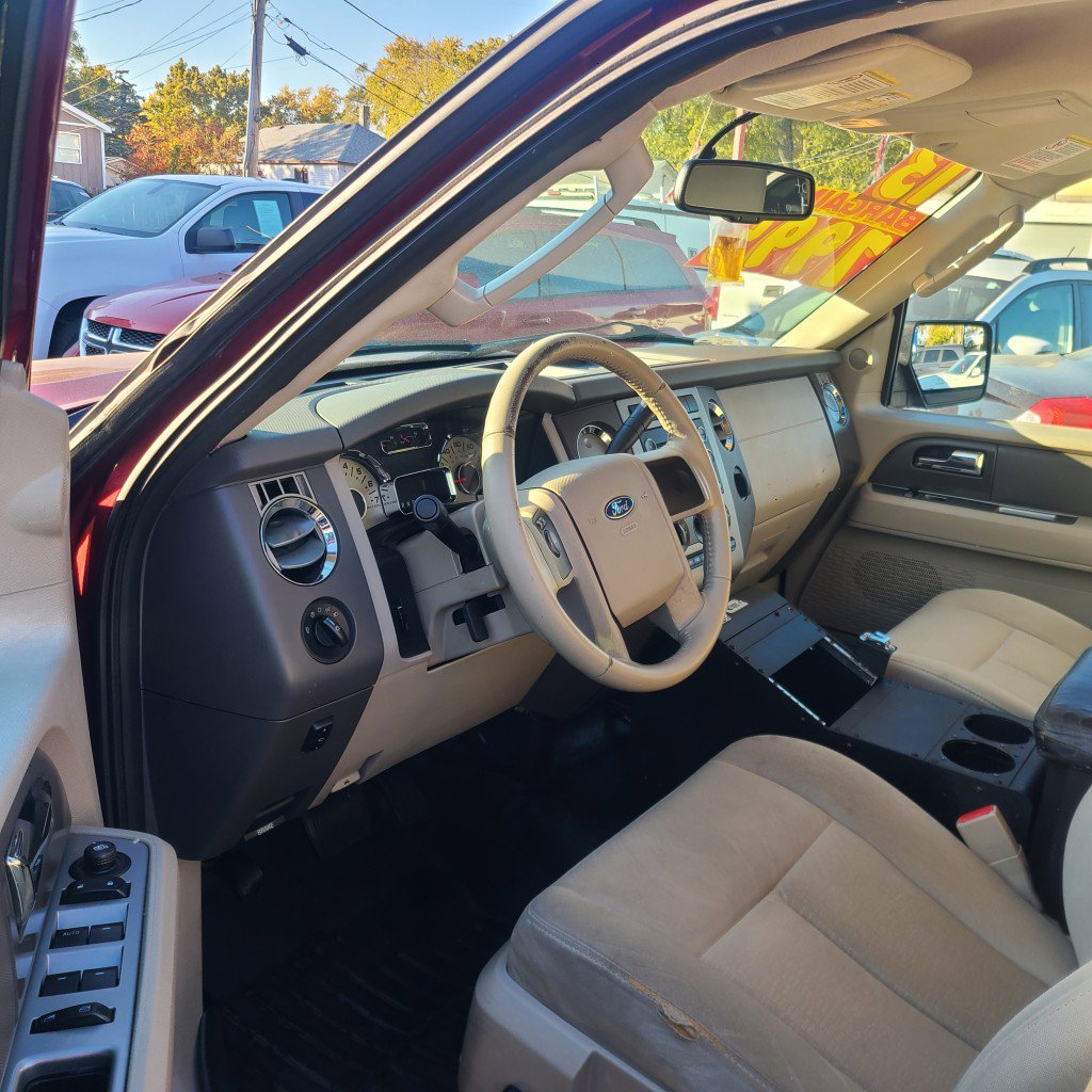 Used 2013 Ford Expedition EL XL w/ HD Trailer Tow Pkg image 5