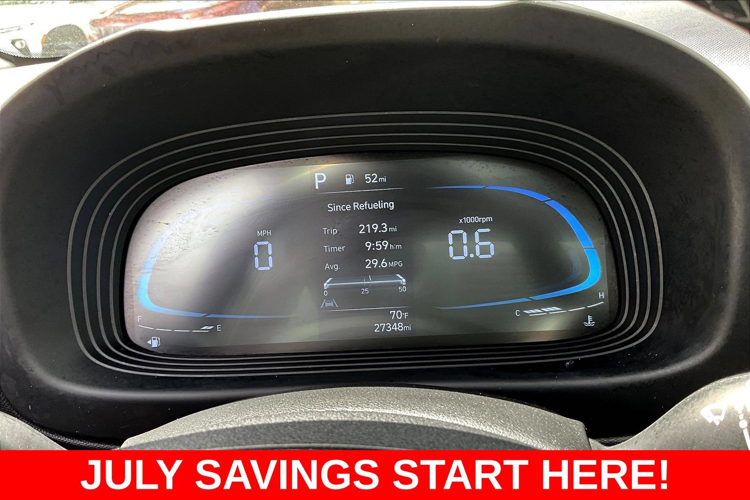 Used 2025 Hyundai Venue SEL FWD image 17