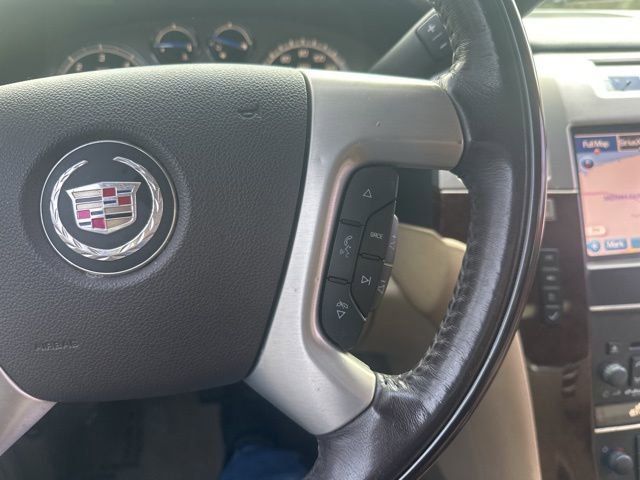 Used 2014 Cadillac Escalade Premium image 23