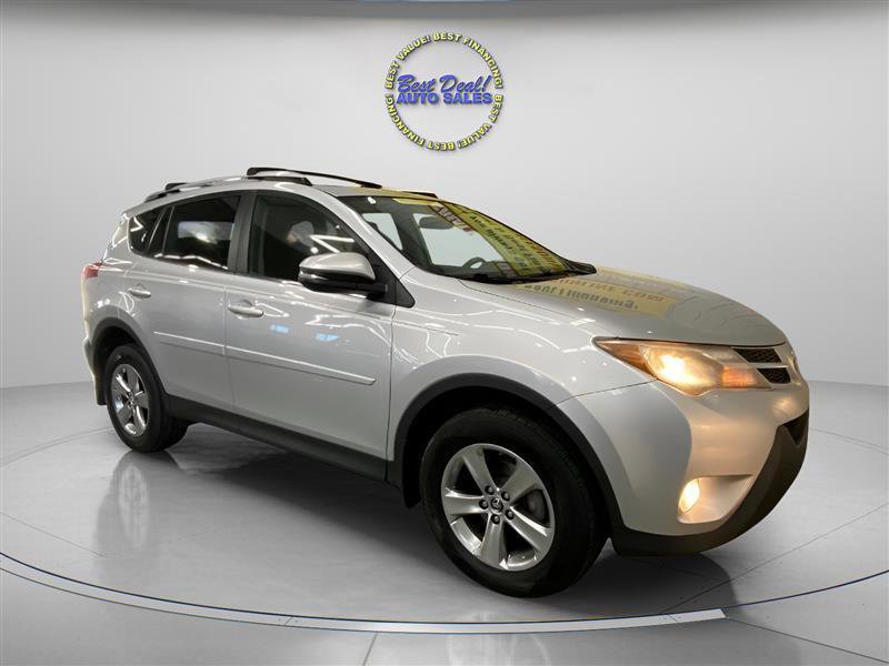 Used 2015 Toyota RAV4 XLE AWD/4WD image 8