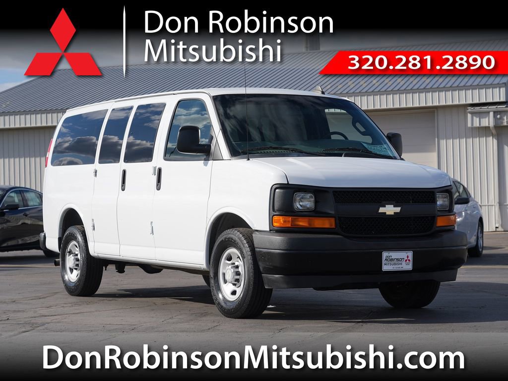 Used 2017 Chevrolet Express 2500 LS RWD image 1