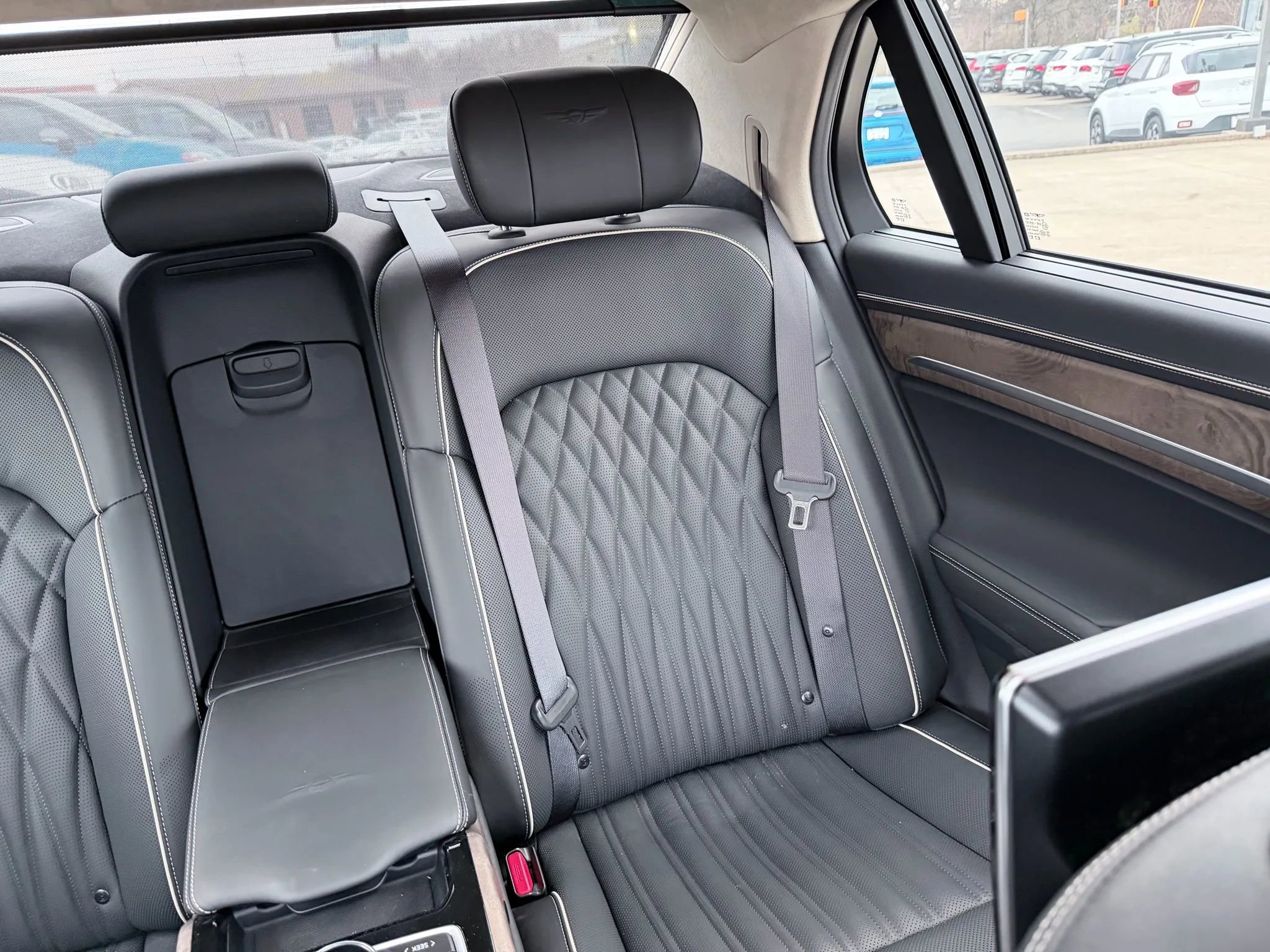 Used 2021 Genesis G90 5.0 Ultimate image 44