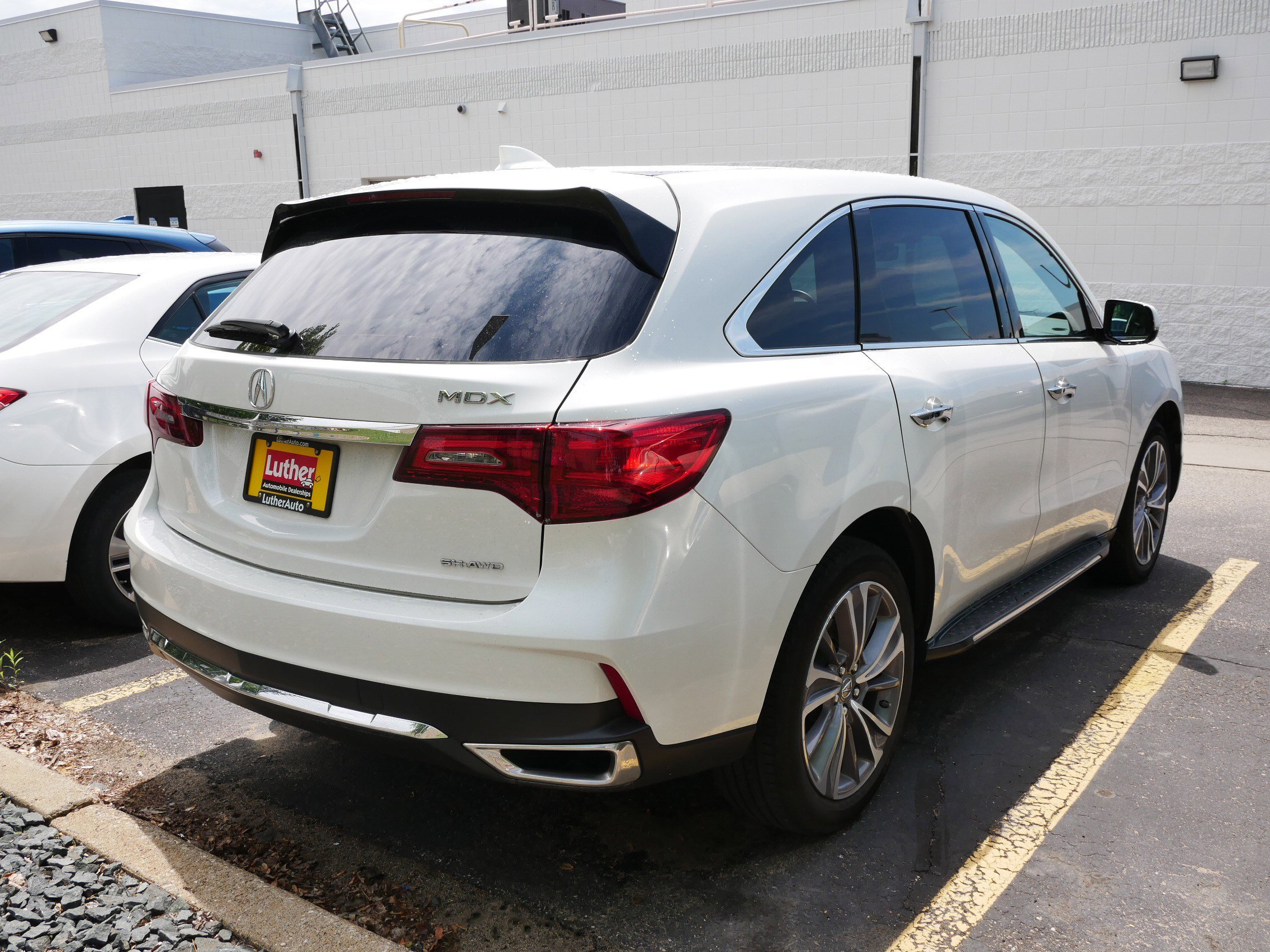 Used 2018 Acura MDX SH-AWD w/ Technology Package image 5