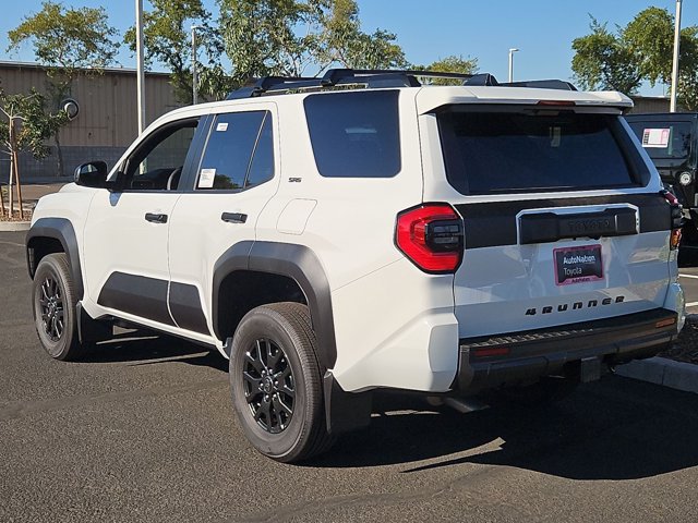 New 2026 Toyota 4Runner SR5 AWD/4WD image 9