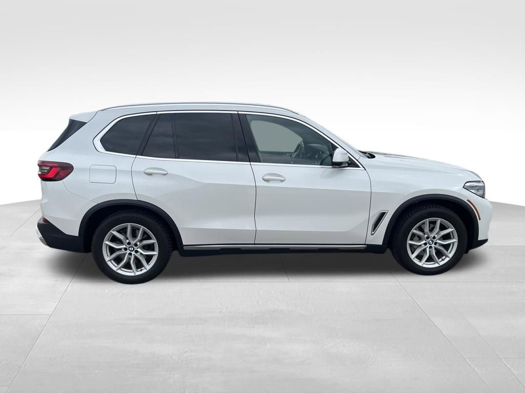 Used 2021 BMW X5 xDrive40i w/ Premium Package image 6