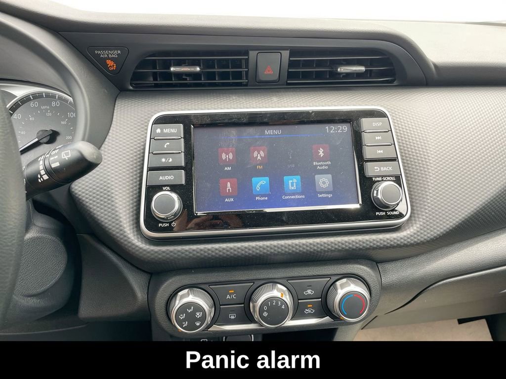 Used 2025 Nissan Kicks Play S image 33