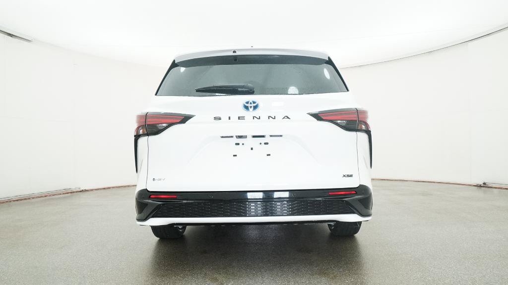 New 2025 Toyota Sienna XSE FWD image 26