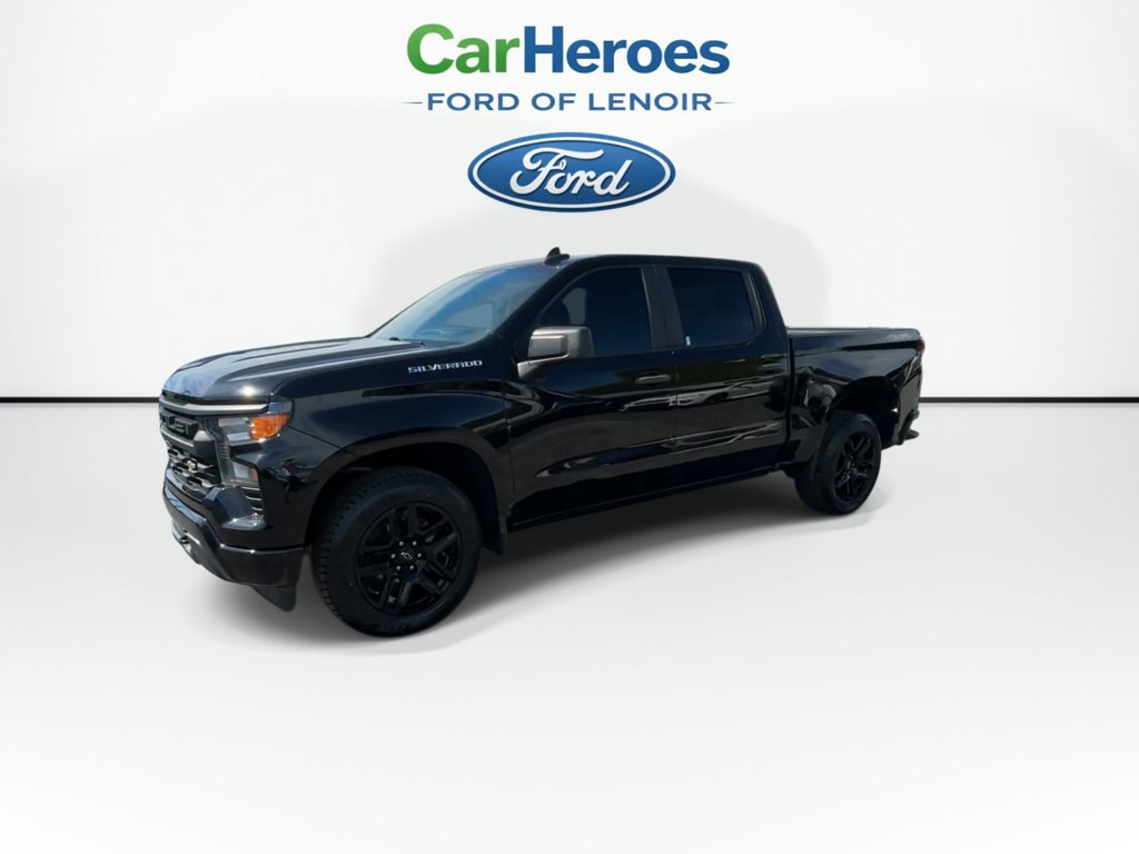 Used 2022 Chevrolet Silverado 1500 Custom AWD/4WD image 4