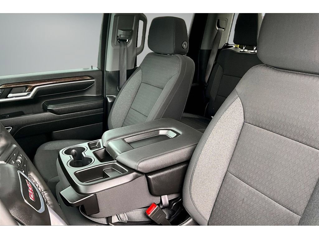 Used 2024 GMC Sierra 2500 SLE w/ SLE Convenience Package image 19