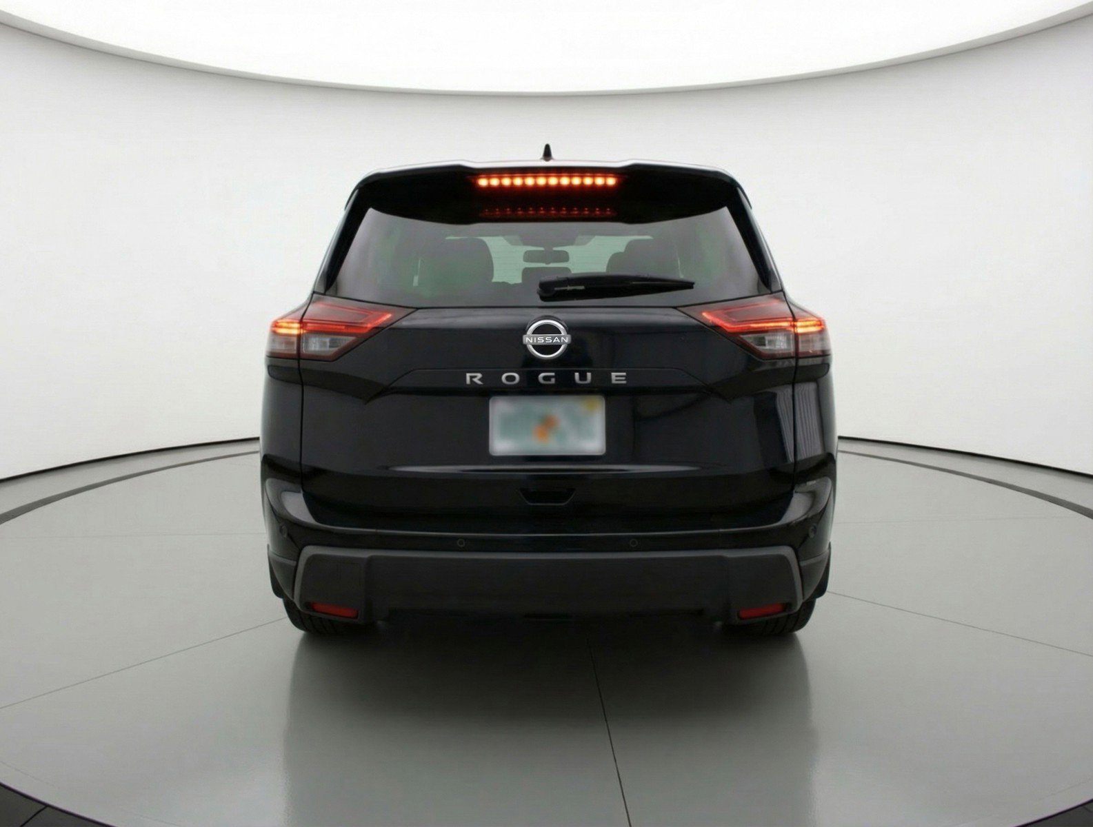 Used 2025 Nissan Rogue SV FWD image 7