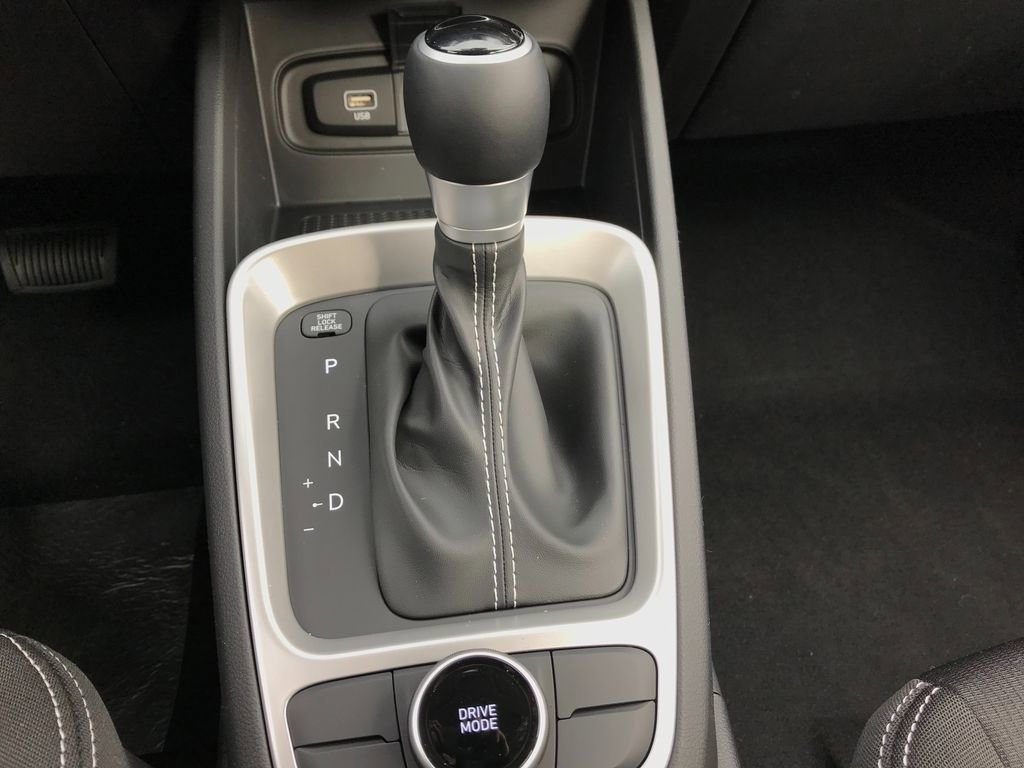 New 2025 Hyundai Venue Limited image 20