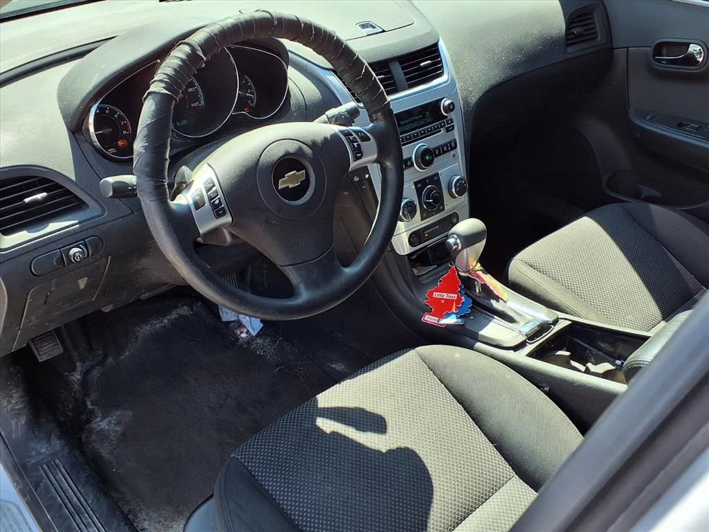 Used 2009 Chevrolet Malibu LT w/ Power Convenience Package image 12