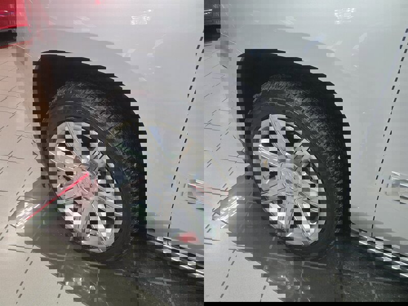 Used 2017 Cadillac Escalade ESV Premium Luxury image 38