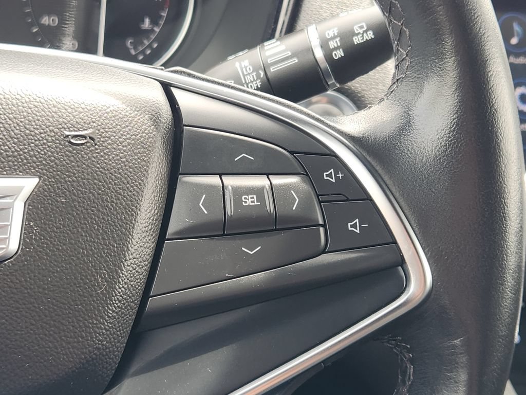 Used 2023 Cadillac XT5 Luxury FWD image 23