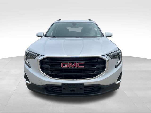 Used 2020 GMC Terrain SLE w/ Driver Convenience Package FWD image 9