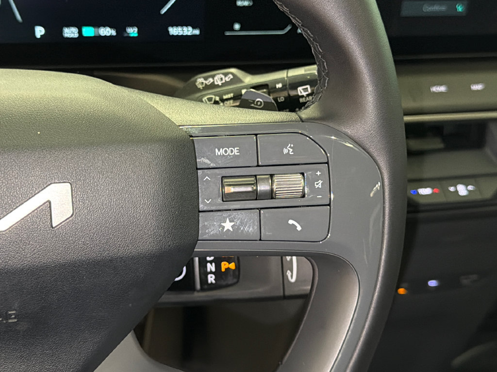 Certified 2024 Kia EV9 Wind AWD/4WD image 26
