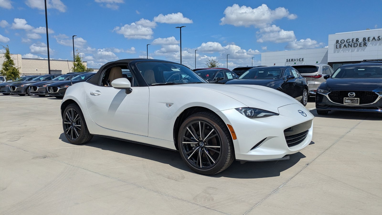 New 2026 MAZDA MX-5 Miata Grand Touring RWD image 14