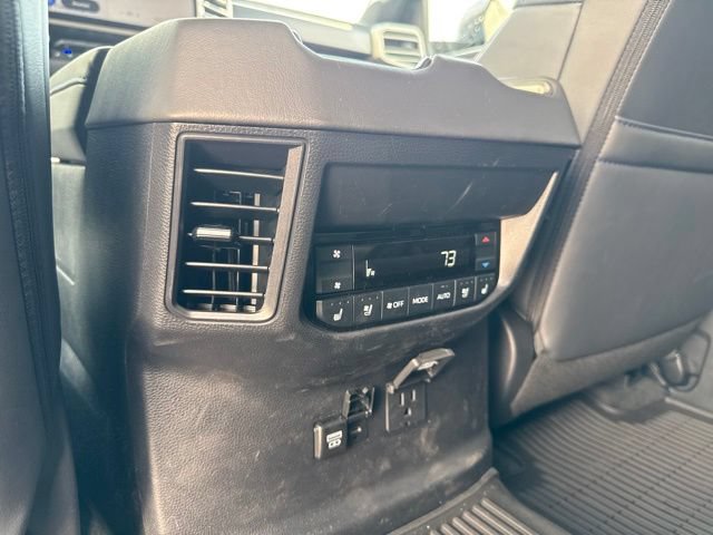 Used 2026 Toyota Sequoia Platinum AWD/4WD image 13