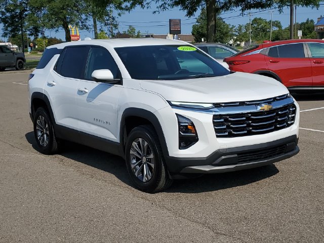 Certified 2025 Chevrolet Equinox LT w/ Safety and Technology Package FWD image 2