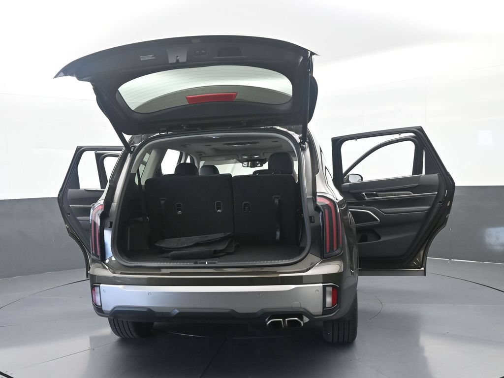 Used 2025 Kia Telluride EX w/ EX Captain's Chair Package FWD image 78