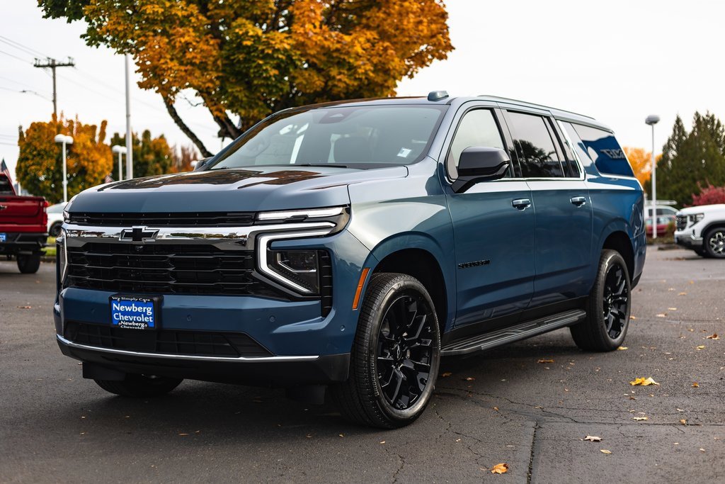 New 2026 Chevrolet Suburban LS w/ LPO, Dark Essentials Package