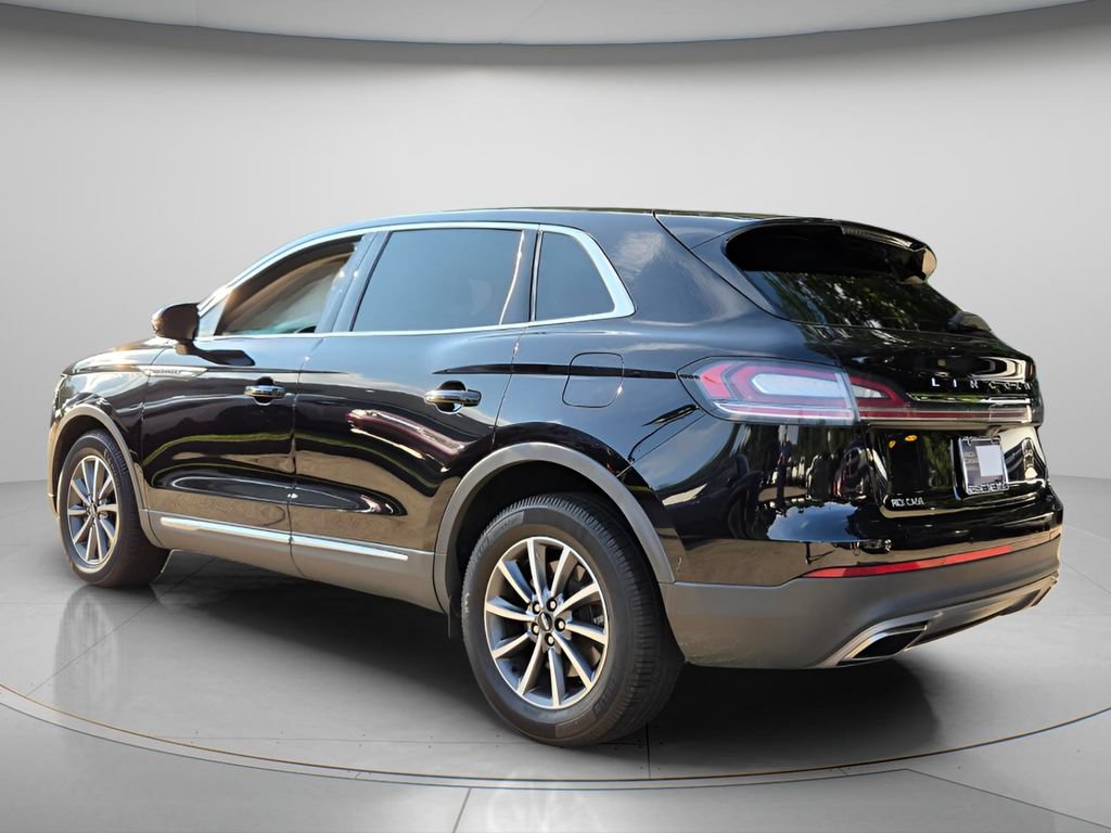 Used 2022 Lincoln Nautilus AWD image 9
