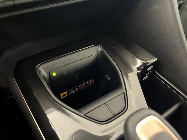 Used 2025 Toyota Crown Signia image 23