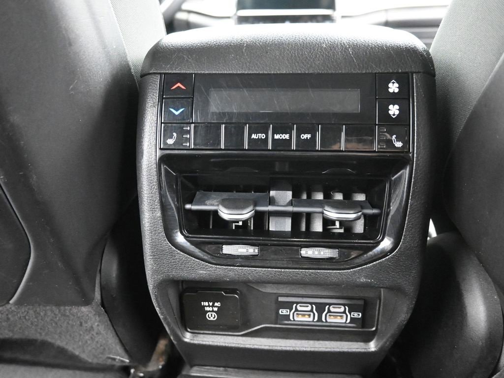 Used 2022 Jeep Grand Cherokee L Limited image 14