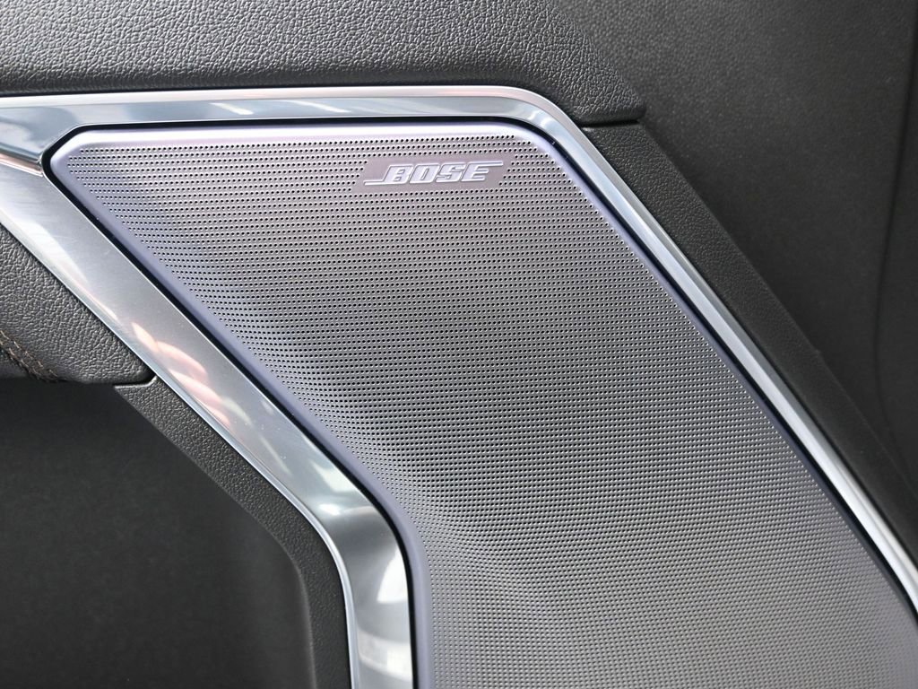 Used 2025 Chevrolet Silverado 1500 High Country w/ Technology Package image 12