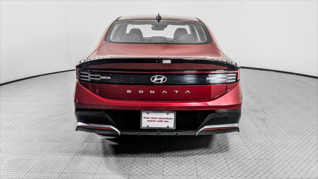 Used 2025 Hyundai Sonata SEL FWD image 7