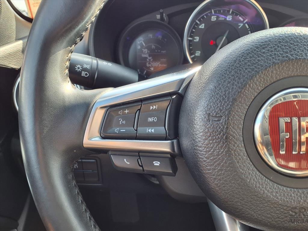 Used 2020 FIAT 124 Spider Classica w/ Technology Group image 15