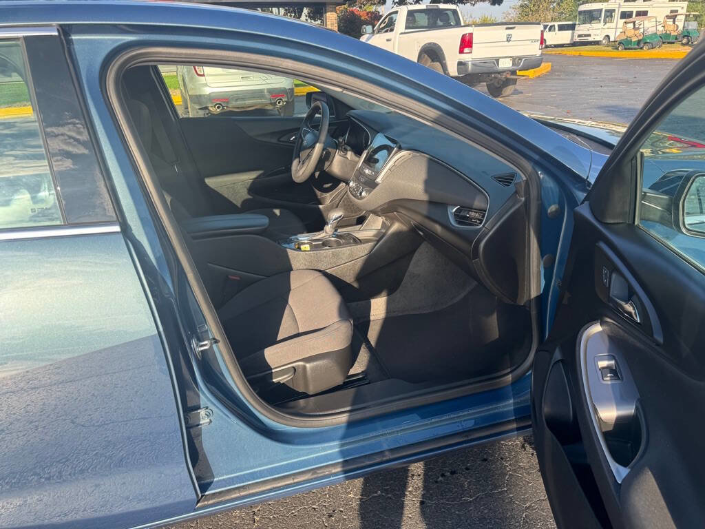 Used 2024 Chevrolet Malibu LT image 12