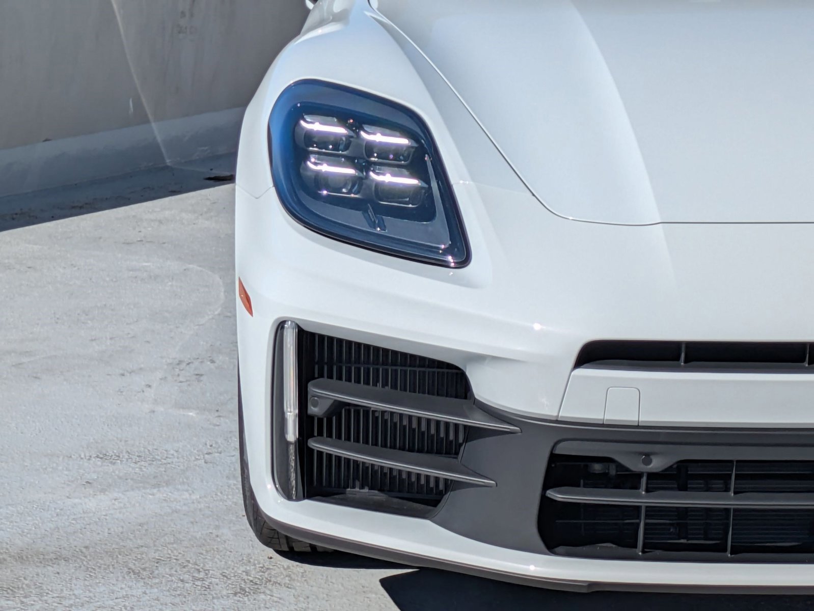 New 2026 Porsche Panamera image 12
