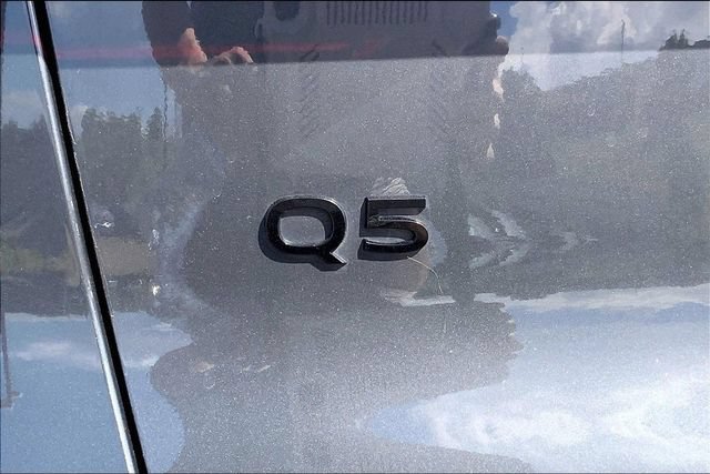 Certified 2025 Audi Q5 Premium w/ Convenience Package AWD/4WD image 8