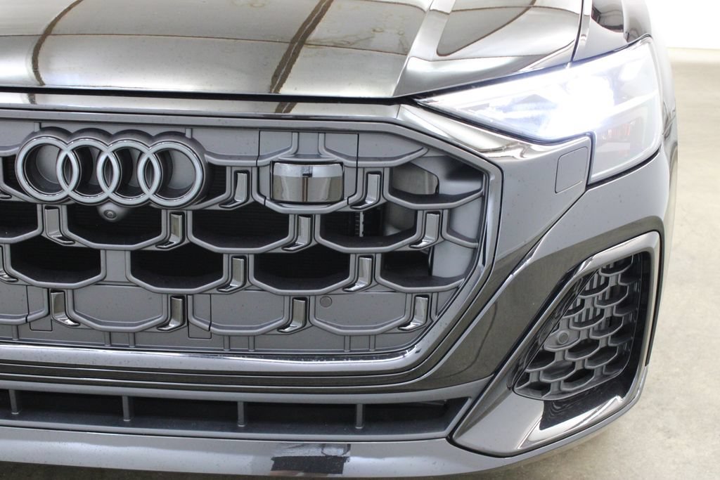 New 2026 Audi Q8 Prestige AWD/4WD image 8