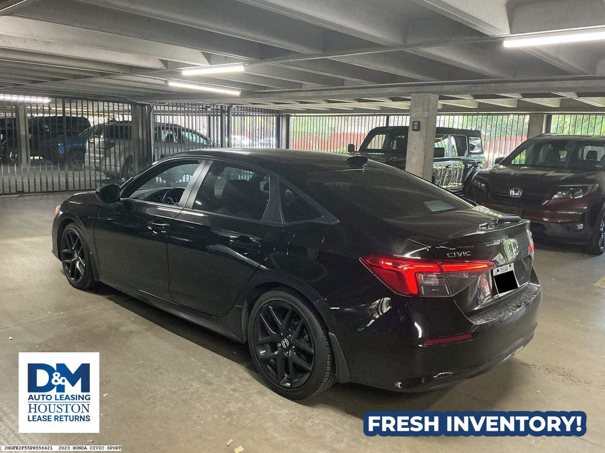 Used 2023 Honda Civic Sport image 4