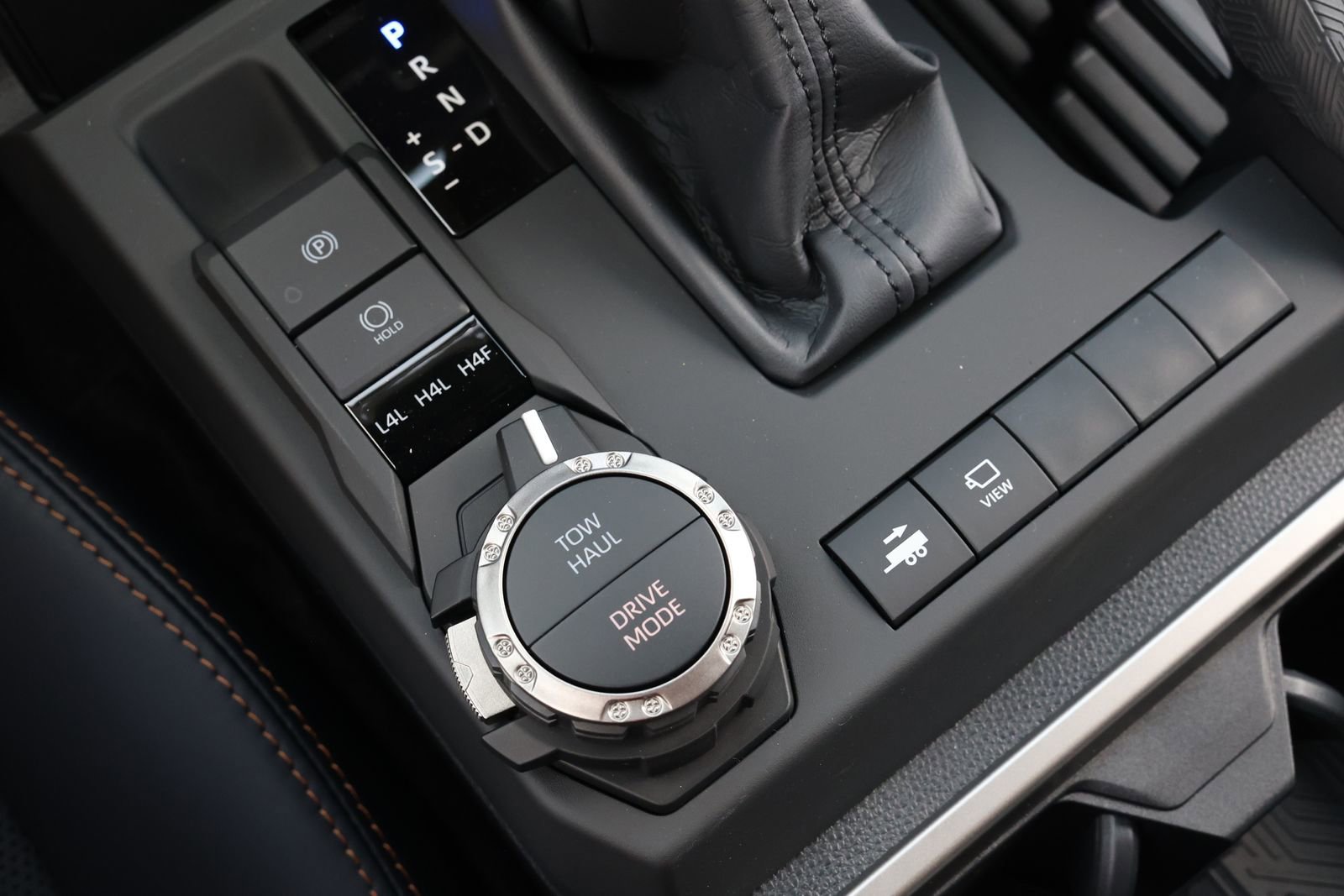 New 2026 Toyota 4Runner Platinum AWD/4WD image 27