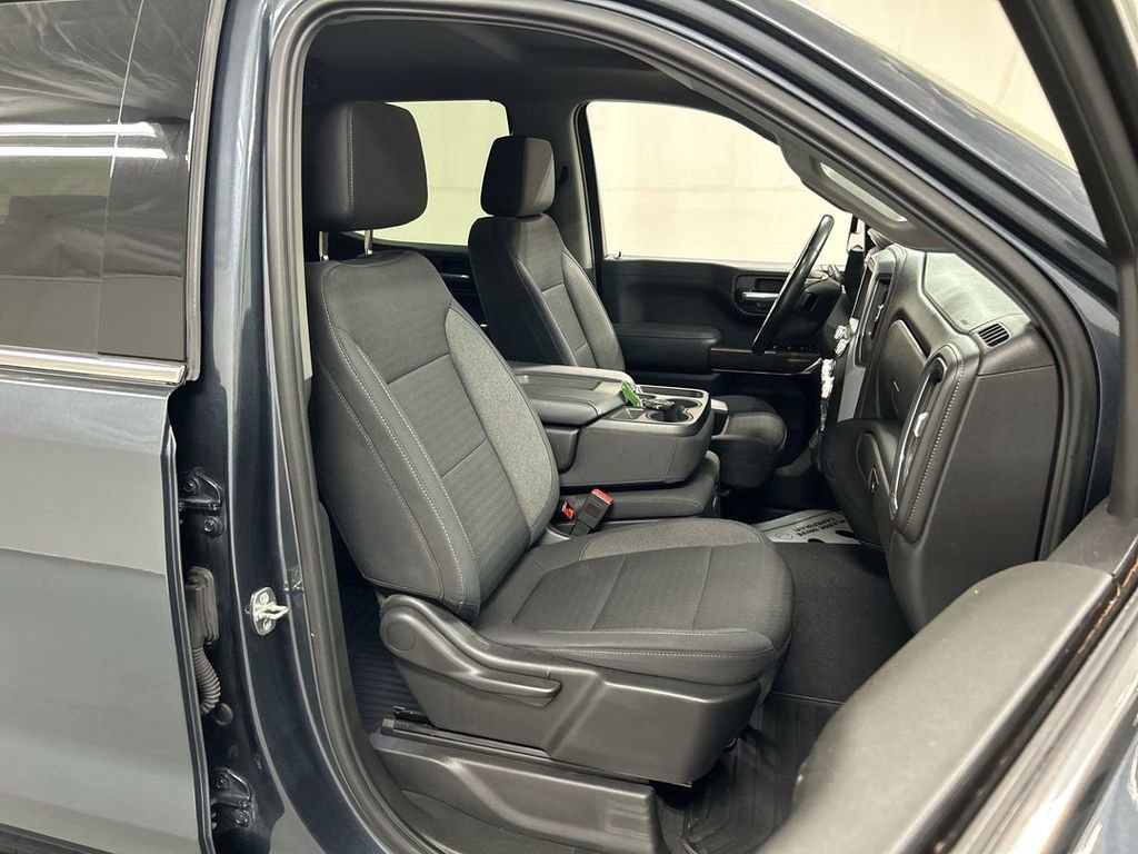 Used 2020 GMC Sierra 1500 SLE w/ X31 Off-Road Package AWD/4WD image 22